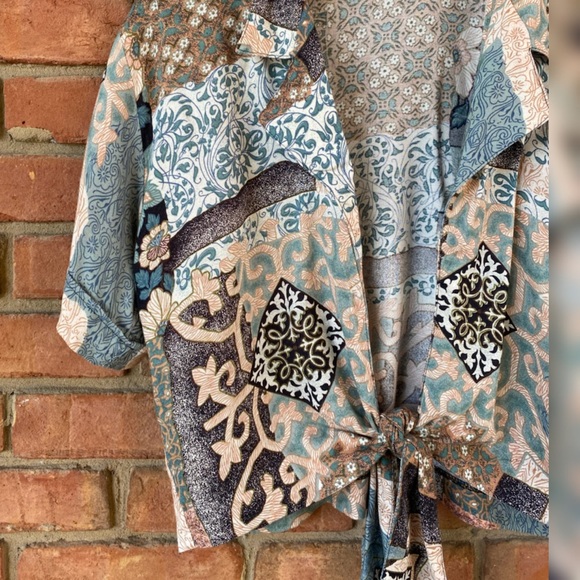 Vintage Virgo II Women’s Crop Shirt Sz 10 - Picture 2 of 4